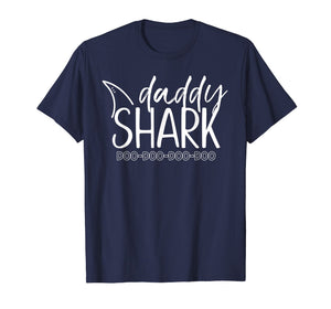 Mens Daddy Shark Doo Doo Fathers Day Gift T-Shirt