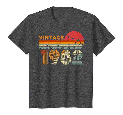 Vintage 38th Birthday Gift 1982 Retro Bday 38 Years Old T-Shirt