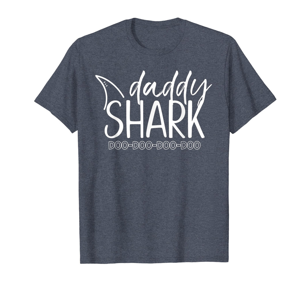 Mens Daddy Shark Doo Doo Fathers Day Gift T-Shirt