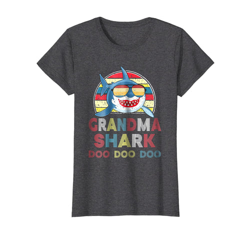 Womens Retro Vintage Grandma Shark Doo Doo Doo Shirt Christmas Gift